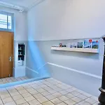 Apartment Citycentral 2 Bedroom Flat Near Main Station Zurich