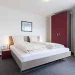 Ema House Serviced Aussersihl Apartment