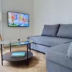 Citycentral 2 Bedroom Flat Near Main Station