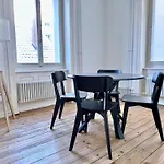 Citycentral 2 Bedroom Flat Near Main Station *
