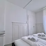 Citycentral 2 Bedroom Flat Near Main Station