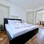Citycentral 2 Bedroom Flat Near Main Station Apartment *