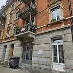 New 2 Bedroom - 15min From Paradeplatz *