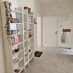 New 2 Bedroom - 15min From Paradeplatz
