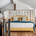 Luxury Residences By Widder Apartment