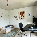 Traumwohnung In Zuerich Mit Aussicht Und Parkplatz