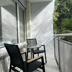 Sunny And Very 2br Flat - Sky8 Apartment *