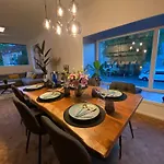 Apartment 120m2 Modern 3-bedroom Loft In