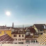 Maisonette Penthouse In Old Town - Uz10