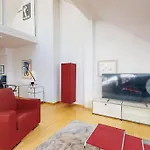 Maisonette Penthouse In Old Town - Uz10