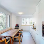 Exceptional 1br Flat - Sun 3 Apartment *