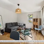 Urban Charm: Your Comfy Close To The Apartment