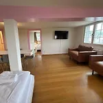 Hitrental Limmatquai Apartments