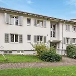 Charming Apartments, Just 27 Minutes To Zurich Center