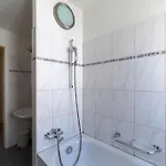 Apartment 2 Bedroom Close To - D2 *