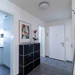 2 Bedroom Close To - D2 * Zurich