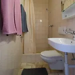 Komfortable Im Lebendigen Zuercher Kreis 3 Zurich