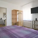 Apartment Komfortable Im Lebendigen Zuercher Kreis 3 *