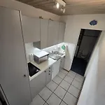 Urban Retreat - Cozy Studio With Private Patio * Zurich