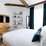 Super Cozy In Zurich