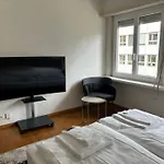 Cozy Studio Near Opera - Cross 3