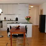 Executive 1bd Flat In Center - Hoesch 3 Apartment *