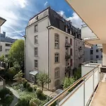 Executive 1Bd Flat In The City Center - Hoesch 2