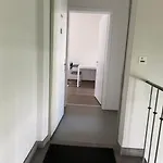 Functional Nearby Opera - Cross 7 Apartment