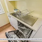15-min To Center: Cozy Apartment *