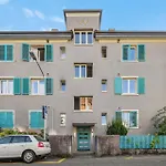 Apartment Comfortable In Oerlikon 20 Minutes Away From Airport
