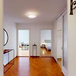 Sunny And Quiet 1br Flat Center - Parkview 5 Apartment *