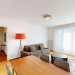 Sunny And Quiet 1br Flat Center - Parkview 5 Apartment *