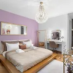 Boutique & Lux I Top Location I Freeparking I Ac I Fast Wifi