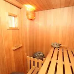 Penthouse With Jacuzzi, Sauna And Rooftop