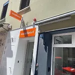 Easyhotel Zuerich Main Station