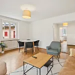 Lovely Flats In Great Location