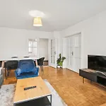 Lovely Flats In Great Location