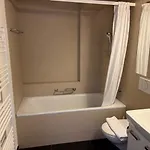 Cozy 1br In Popular Kreis 3 - West 11 Apartment *