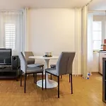 5-mins Walk To Main Station - Center Apartment Zurich