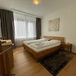 Fantastic 1 Bedroom Flat In The Center - West 7 Apartment *