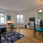 Kaya Zurich Apartment Sapphire