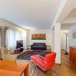 Apartment Charming 1bd Flat In The Old Town - Uz 16
