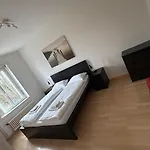 Hitrental Stauffacher Apartments