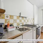 Cozy And Simple2Br Apartment With Natural Light