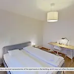 Convenient 2Br Stay With Easy Transport