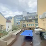 City Center Room Self Check In, Next To Zurich Hb Pocketwifi
