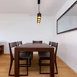 Kaya Zurich Apartment 3A - Downtown 2Br Apt With Balcony