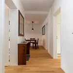 Kaya 3a - Downtown 2br With Balcony Apartment *