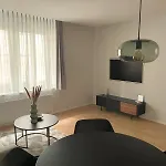 2 In District 4 Apartment *