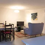 2 Bedroom Aus41-4F- 8045 Zurich